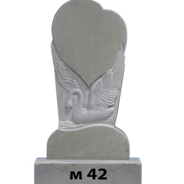 Памятник из мрамора M-42